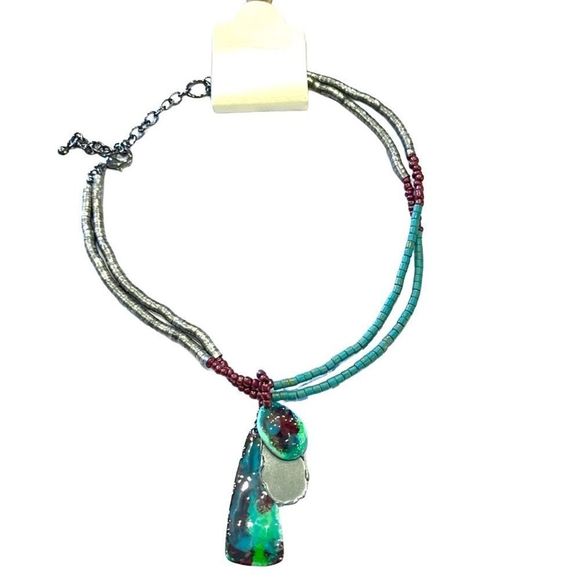 New Coldwater Creek Multi Color Beaded Necklace - Picture 4 of 9
